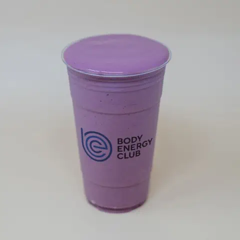 Superfood Acai Smoothie in 24 oz togo cup.